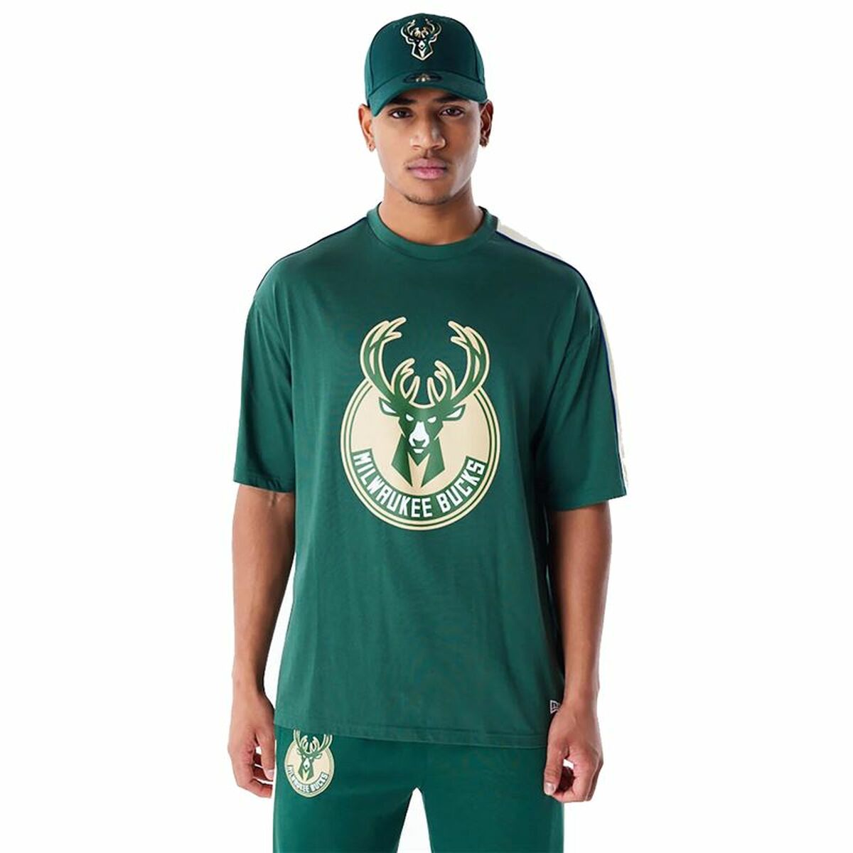 Men’s Short Sleeve T-Shirt New Era NBA PANEL OS Milwaukee Bucks Light Green M